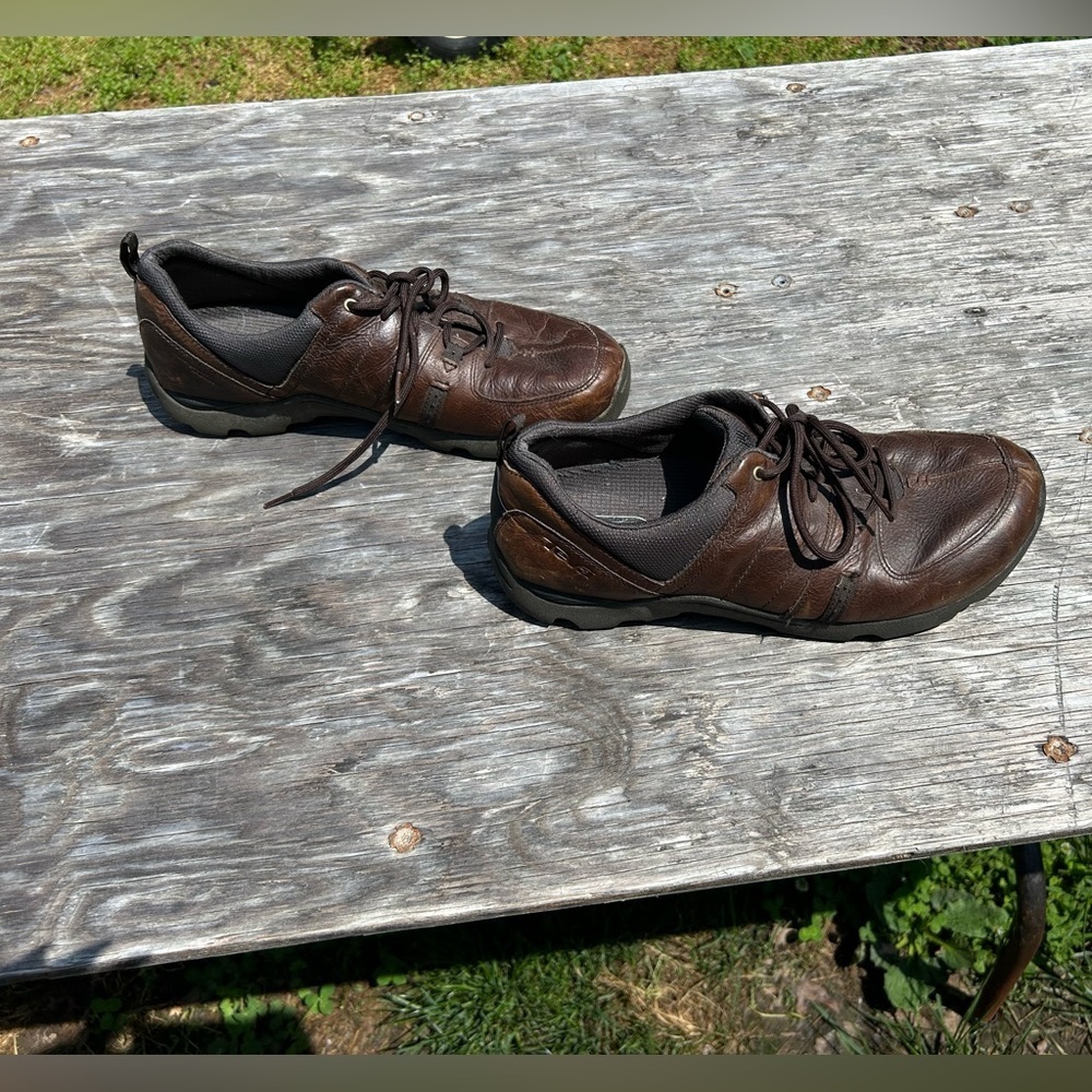 Teva Hiking Shoes brown‎ size men’s 13